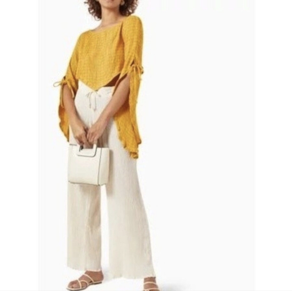 Savannah Morrow Sol Bell Sleeve Crop Top in Sunshine Yellow - Picture 5 of 11